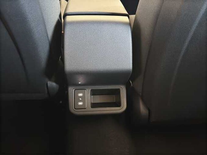 Kia K4 SW 1.6 T-GDI Silver //Navi/LED/Sitzheizung /Keyless