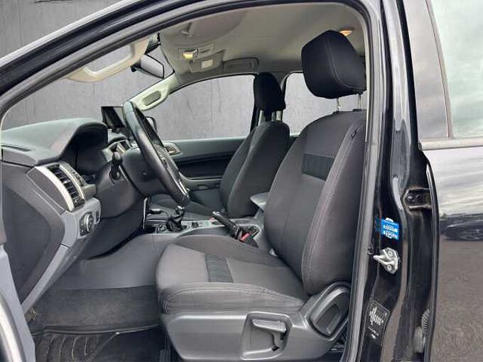 Ford Ranger XLT Doppelkabine 2.2dci 4x4 +AHK+Hardtop