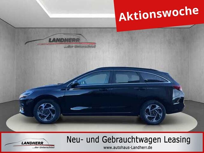 Hyundai i30 1.5 Family 5.J. Garantie/Lenkradheizung
