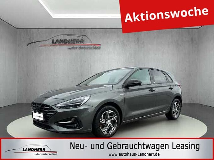 Hyundai i30 1.5 48V Hybrid Intro *LED/Navi/Kamera/SHZ*