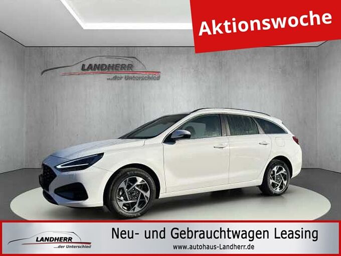 Hyundai i30 Kombi 1.5 T-GDI Family // LED/Kamera/SHZ