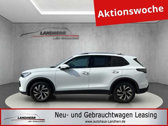 Volkswagen Tiguan 1.5 TSI Life // AHK/Navi/Winterpaket /elektr. Heckklappe