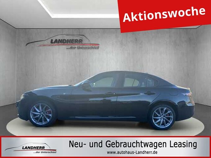 Alfa Romeo Giulia  TI Q4 Leder/Allrad/Navi....