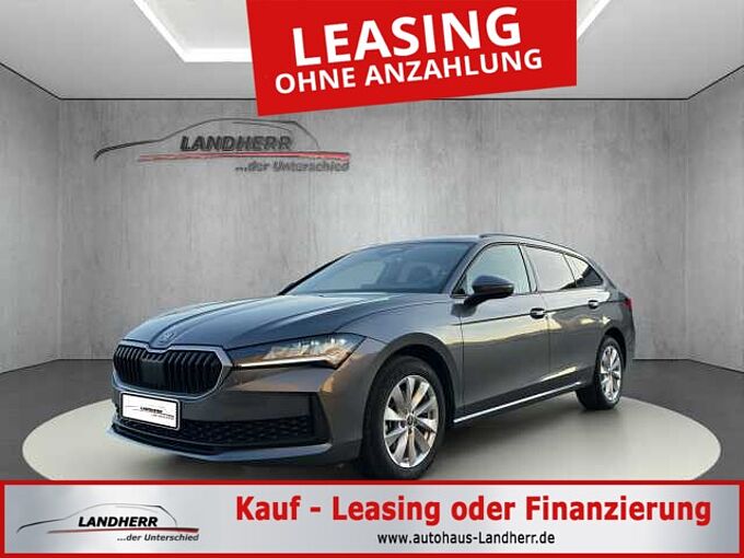 SKODA Superb Essence 5 Jahre Garantie / Navi