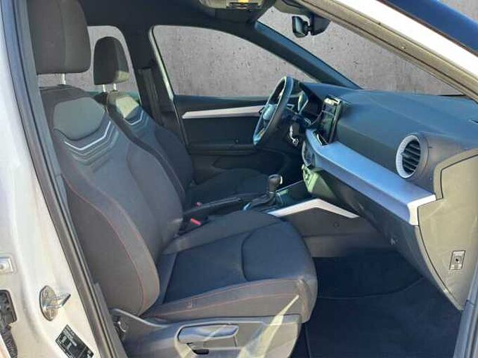 SEAT Arona 1.5 FR 5 j. Garantie / Dach Schwarz