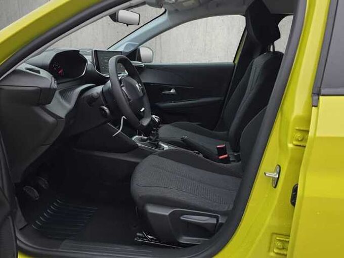 Peugeot 208 Style Verkehrszeichenerkennung/Sitzheizung