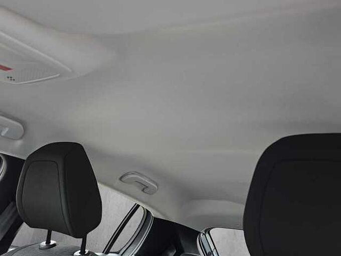 Peugeot 208 Style Verkehrszeichenerkennung/Sitzheizung