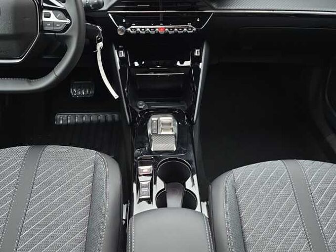 Peugeot 2008 Allure // ACC/Kamera 360&deg;/LED/SHZ