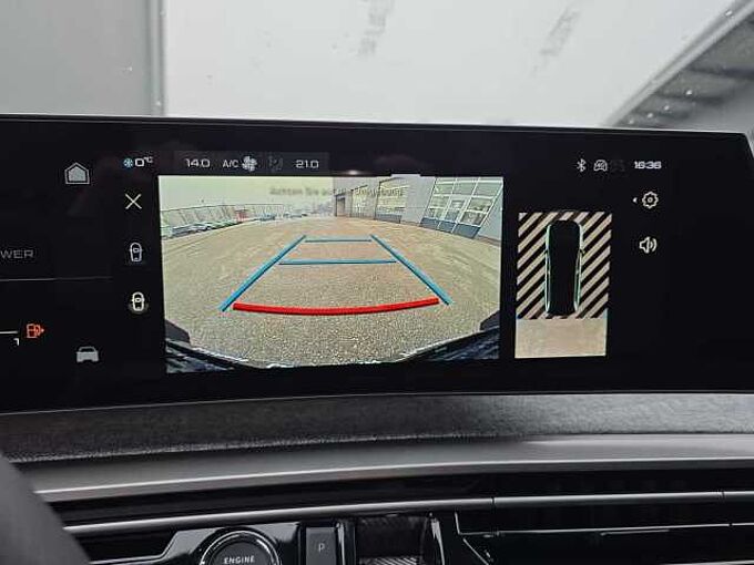 Peugeot 5008 Hybrid GT //Navi/4x Sitzheizung /LED