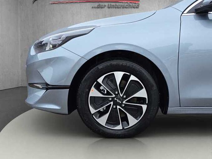 Kia Ceed 1.5 T-GDI Gold // Kamera/Sitzheizung /Navi