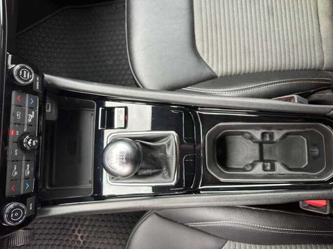 Jeep Compass 1.3 Night Eagle *LED/SHZ/PDC*