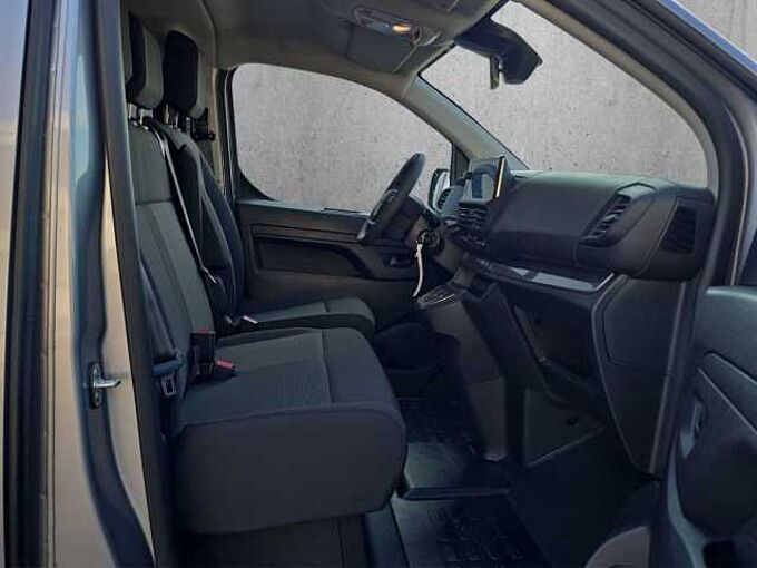 Opel Vivaro Kombi Lang //9-Sitzer/ Navi /Einparkhilfe