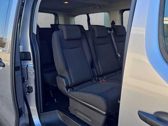 Opel Vivaro Kombi Lang //9-Sitzer/ Navi /Einparkhilfe