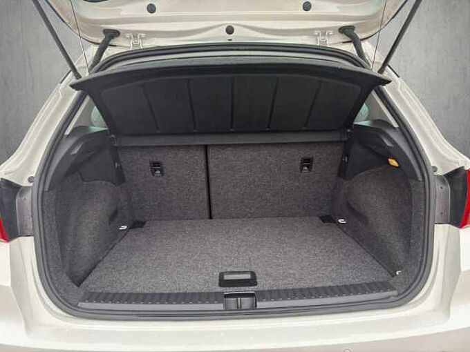 SEAT Arona Style //Kamera/LED/Sitzheizung 