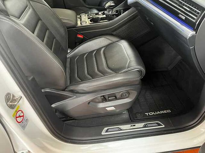 Volkswagen Touareg R-Line *AHK*Virtual*Luft*Pano*Head-UP*Sitzk&uuml;hl.*