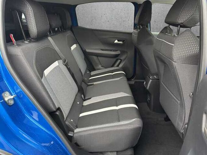 Opel Frontera 1.2 Hybrid GS //7-Sitze / Navi / Kamera /Einparkhilfe