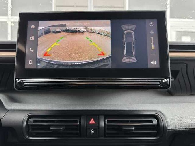 Citroen C3 Aircross Plus 100 //LED/Kamera/Sitzheizung 