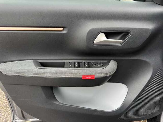 Citroen C3 Aircross Plus 100 //LED/Kamera/Sitzheizung 