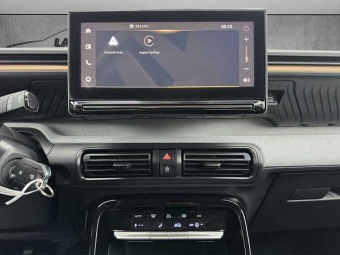 Citroen C3 Aircross Plus 100 //LED/Kamera/Sitzheizung 