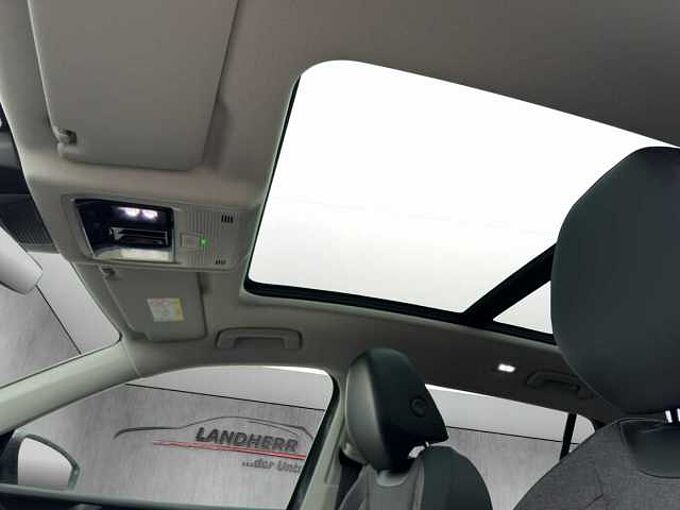 Volkswagen Tiguan 2.0 TDI Life //Pano/AHK/LED/Winterpaket /elektr. Heckklappe