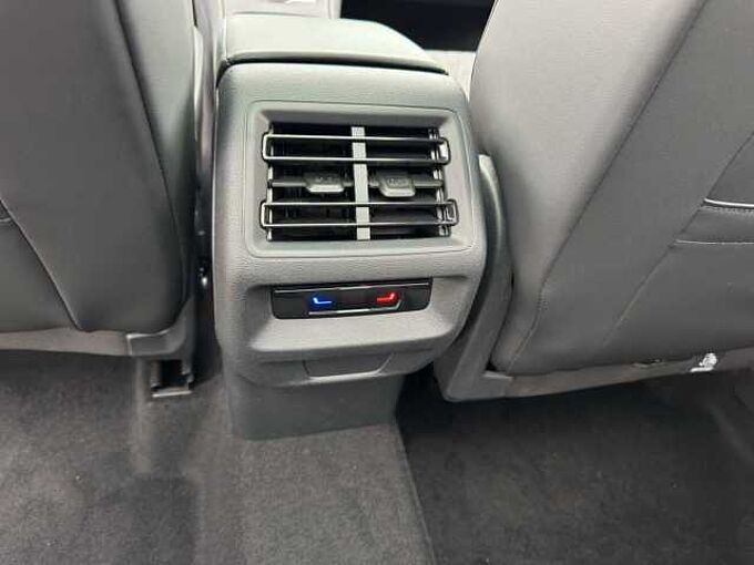Volkswagen Tiguan 2.0 TDI Life //Pano/AHK/LED/Winterpaket /elektr. Heckklappe