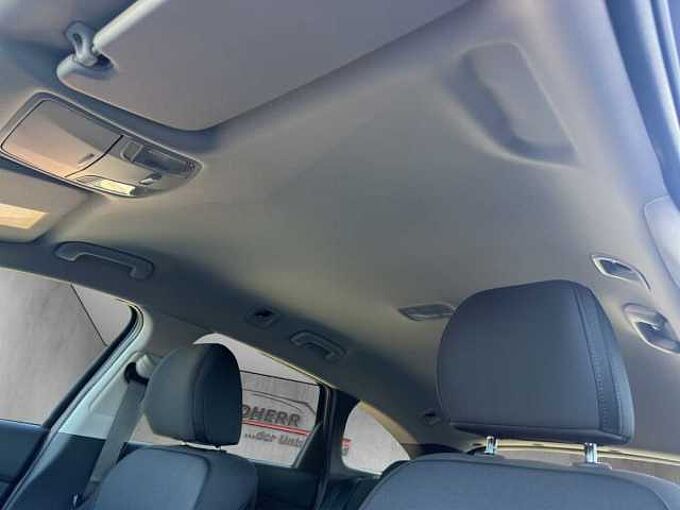 Hyundai i30 1.5 Family 5.J. Garantie/Lenkradheizung