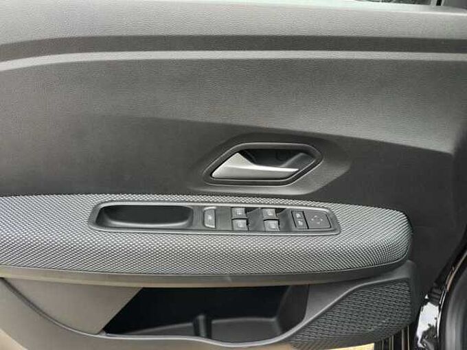 Dacia Sandero Stepway Expression R&uuml;ckfahrkamera/Sitzheizung