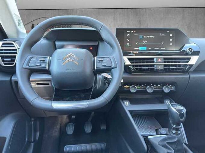 Citroen C4 1.2 Plus Teilleder/Navi/LED