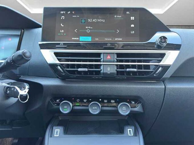 Citroen C4 1.2 Plus Teilleder/Navi/LED