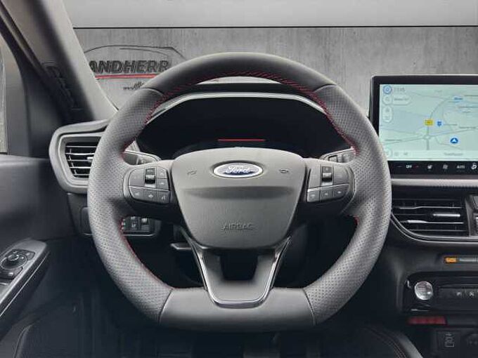 Ford Kuga ST-Line // 5 J. Garantie /AHK/Winterpaket