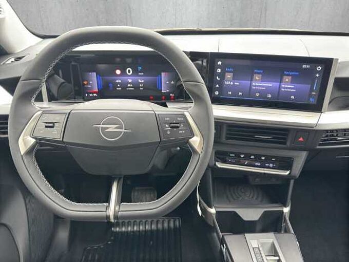 Opel Frontera 1.2 Hybrid GS //7-Sitze / Navi / Kamera /Einparkhilfe