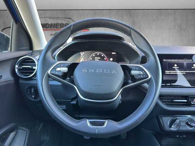 SKODA Fabia 1.0 Young Edition //LED/Sitzheizung /Kamera