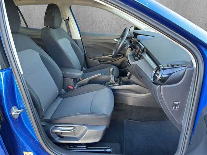 SKODA Fabia 1.0 Young Edition //LED/Sitzheizung /Kamera