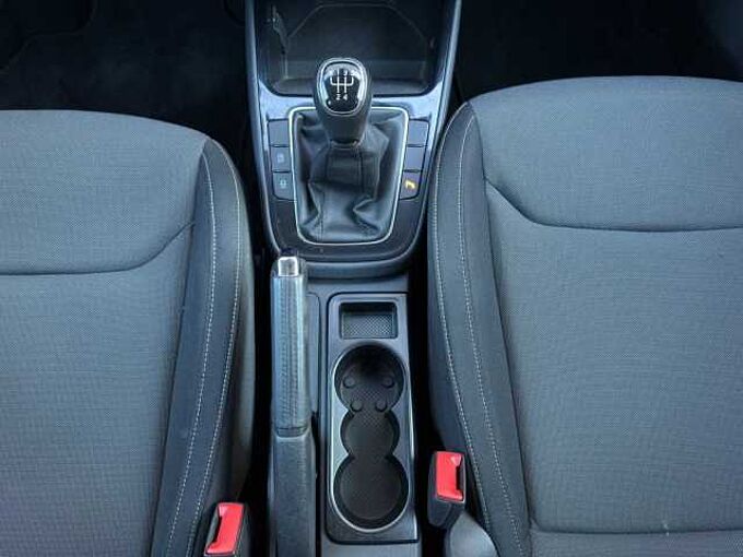 SKODA Fabia 1.0 Young Edition //LED/Sitzheizung /Kamera