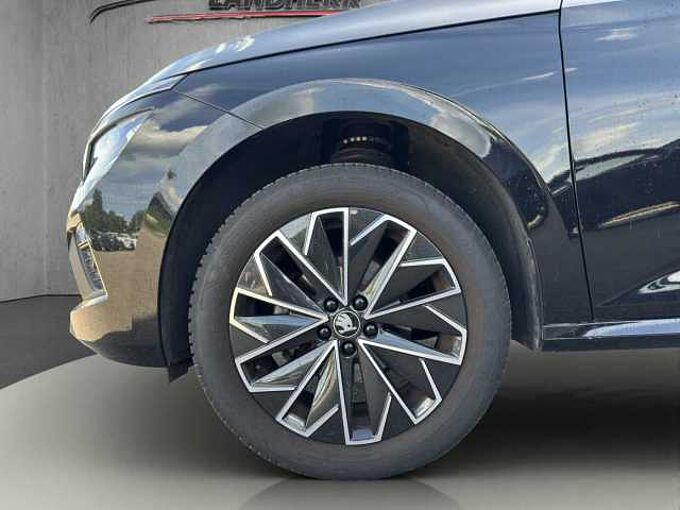 SKODA Kamiq 1.0 TSI Black Doc // LED/Sitzheizung /Kamera