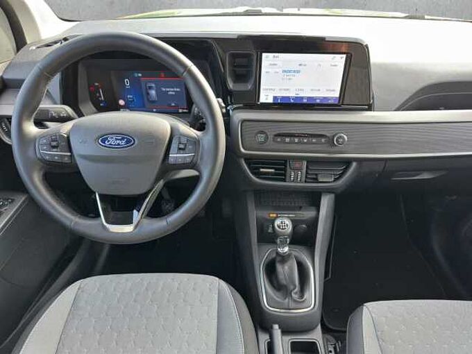 Ford Tourneo Courier 1.0 EcoBoost Titanium // Alu/Kamera