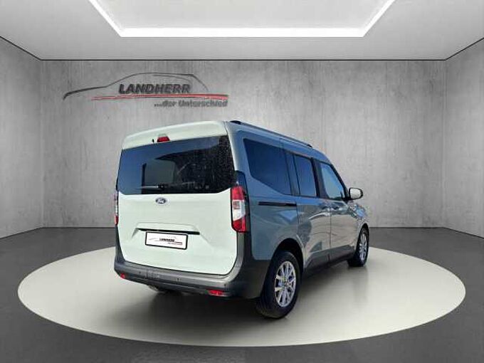 Ford Tourneo Courier EcoBoost Titanium // Alu/Kamera