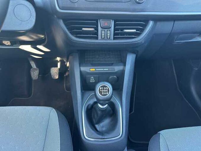 Ford Tourneo Courier EcoBoost Titanium // Alu/Kamera