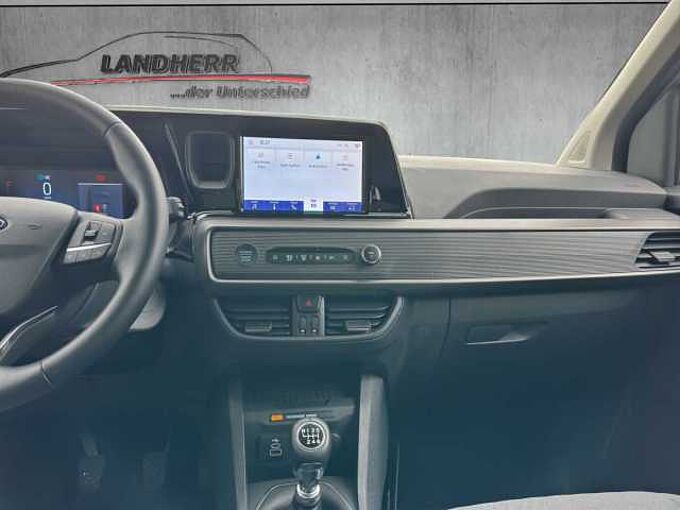 Ford Tourneo Courier 1.0 EcoBoost Titanium // Alu/Kamera