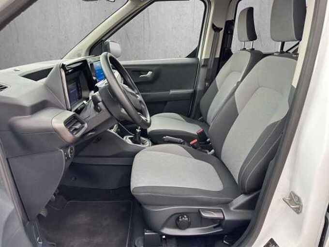 Ford Tourneo Courier 1.0 EcoBoost Titanium // Alu/Kamera