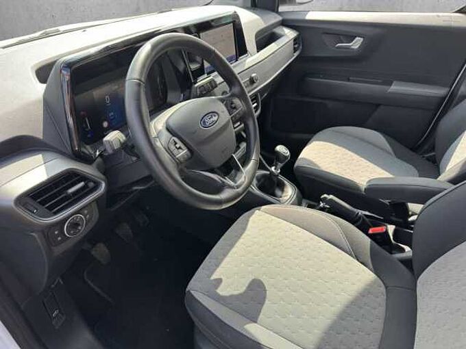 Ford Tourneo Courier 1.0 EcoBoost Active // Navi /Kamera/PDC