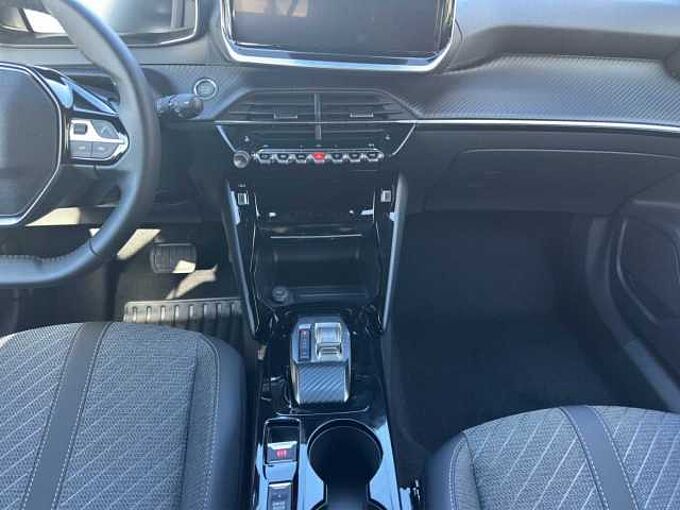 Peugeot 2008 Allure // ACC/Kamera 360°/LED/SHZ