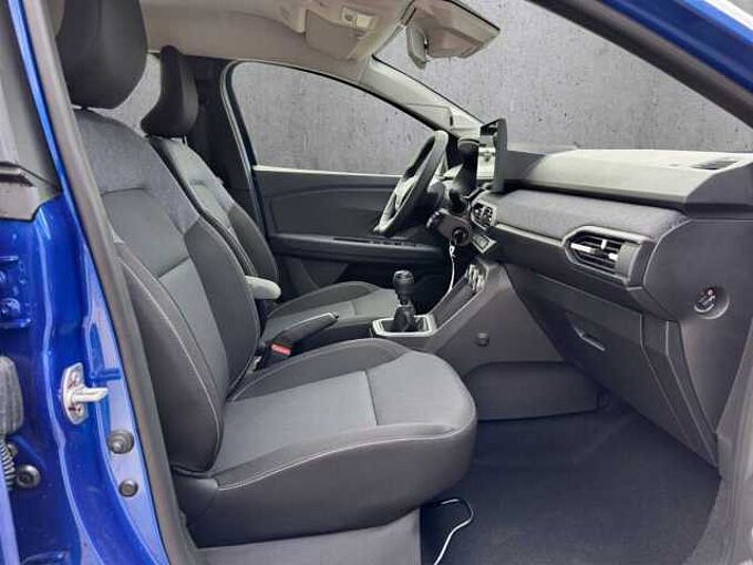Dacia Sandero Tce 100 Expression //LED/PDC/Sitzheizung