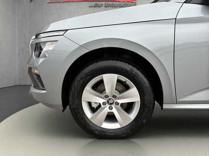 SKODA Kamiq 1.0 TSI Selection //Einparkhilfe/Sitzheizung/ LED