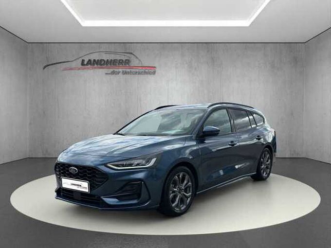 Ford Focus Turnier ST Line X //AHK/eletr.Heckklappe Head UP