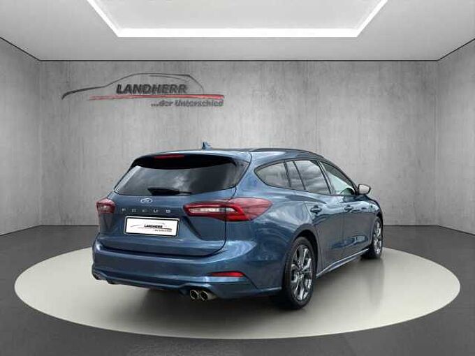 Ford Focus Turnier ST Line X //AHK/eletr.Heckklappe Head UP