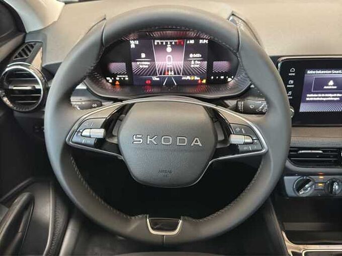 SKODA Fabia 1.0 Selection //PDC/Sitzheizung/LED