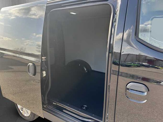 MAXUS eDeliver 3 L1H1 3Phasig R&uuml;ckfahrkamera/Sitzheizung