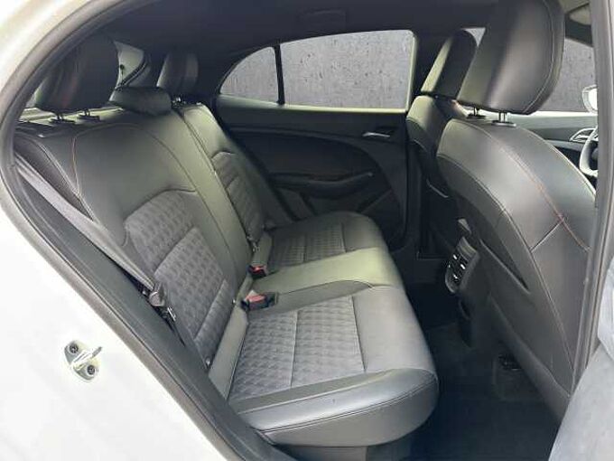 MG 3 Hybrid Luxury //Navi/LED/Sitzheizung /360°