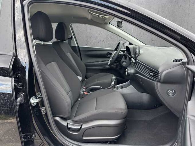 Hyundai i20 1.0 T-GDI Wave gr. Farbdisplay /5. J. Garantie